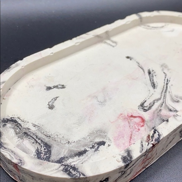 Handmade Plaster Tray - Picture 3 of 3